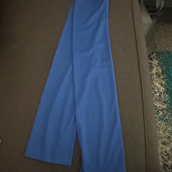 Child’s  Dragonball Z Costume Size Medium. Comes w/shoe covers, wig & waist band - Picture 5 of 7